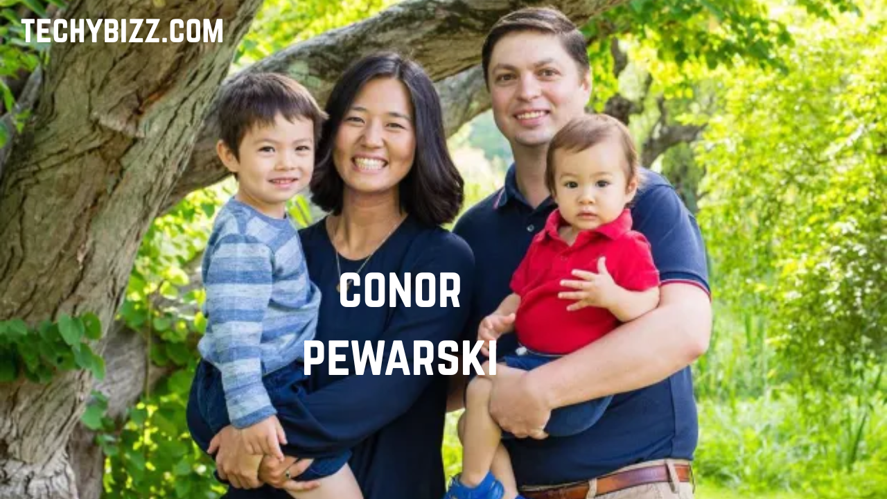conor pewarski